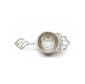 New Arrival Classic Tea Infuser High Demanding Silver Tea Strainer With Decorative Handle Polished Metal Classic Style Reusable - Product Image 1