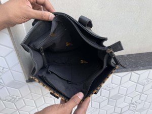 Sac fourre-tout petit format en cuir véritable de vachette de haute qualité pour femme, fait main, style western, sac à la mode en cuir animalier - Product Image 6