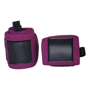 Paquete de 2 Soportes de Muñeca Premium de Nailon Negro Cómodos con Cierre de Gancho y Bucle para Levantamiento de Pesas y Entrenamiento de Fuerza con Doble Correa - Product Image 3