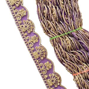 Ribete de encaje bordado con decoración de lentejuelas, 100% poliéster, 25 mm de ancho, suave - Ofertas al por mayor - Product Image 1