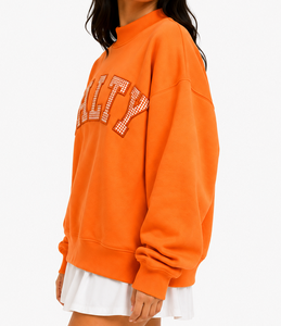 Sudadera de cuello alto extragrande personalizada para mujer, de invierno, color liso, con letras bordadas y logo frontal aplicado - Product Image 4