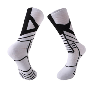 Custom Logo Men's Spandex/Polyester <b>Knee</b> <b>High</b> Socks with Cotton Liner Breathable & Eco-Friendly Adult Sports Athletic Hosiery - Product Image 2