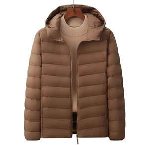 Chaqueta Acolchada con Capucha para Hombre, Ropa Casual de Invierno, Color Sólido, Corte Ajustado, Relleno de Poliéster, Cierre de Cremallera Resistente al Viento - Product Image 4