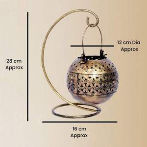 Elegante Soporte en Forma de C, Moderno Soporte con Diseño en C y Portavelas Esféricos Pequeños – Juego Decorativo para Celebraciones Festivas - Product Image 4