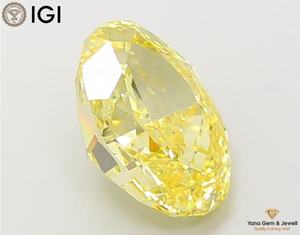 Diamant de laboratoire CVD de forme ovale, couleur jaune vif fantaisie, clarté VS1, 4,00 carats, avec certificat IGI, pour une demande en mariage spéciale - Product Image 5