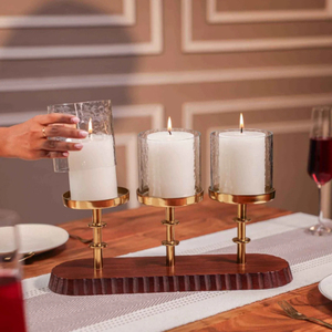 เชิงเทียนไม้สามชั้นพร้อมที่วางโลหะสีทองรูปทรงสี่เหลี่ยมผืนผ้าสำหรับตกแต่งบ้านบนโต๊ะ เชิงเทียนหรูหรา - Product Image 1