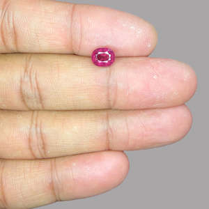 ทัวร์มาลีนรูเบลไลต์ธรรมชาติ 1.31 กะรัต พลอยเม็ดเดี่ยว - Product Image 2