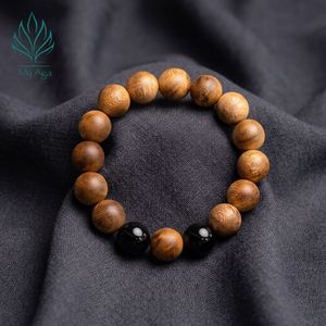 Bracelet en bois d'agar de conception nouvelle, classique, unisexe, AL-SB-0007-12, avec 2 perles de corail au dos, 15 perles de bois d'agar naturel, pour usage quotidien - Product Image 1