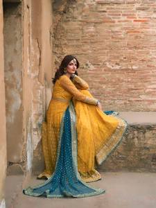 Conjunto de Lehenga Amarillo, Vestido Anarkali Bordado con Dupatta de Tela de Red, Traje Tradicional Indio para Bodas - Product Image 3