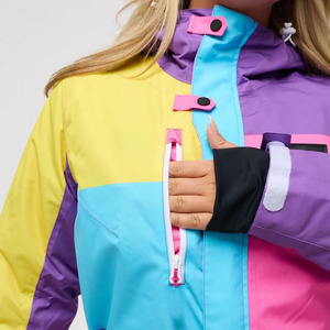 Ropa de esquí impermeable para mujer, servicio OEM con logotipo personalizado, traje de entrenamiento transpirable para invierno, conjunto de ropa de esquí femenina para clubes. - Product Image 3