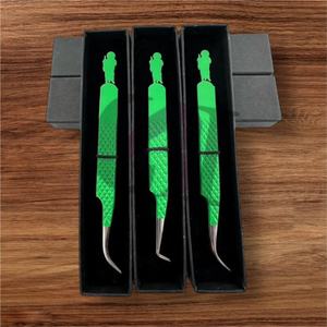 Meilleure pince à épiler incurvée pour extensions de cils, en acier inoxydable, revêtement en poudre vert Kelly, 90 degrés, nouveau design découpé, poignée diamantée, pour la beauté - Product Image 5