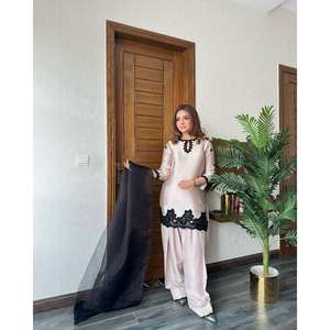 Hermosa ropa de fiesta para mujer Top-Bottom y Dupatta Set para un aspecto elegante - Product Image 5