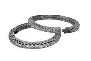 เพชรโมอิสสีขาวกลมที่สวยงามกำไลเงินสเตอริ่งชุบทองดอกไม้ลายมุกหินหลักของขวัญวันครบรอบแต่งงานสำหรับเธอ - Product Image 2