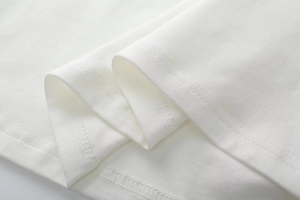 T-shirt col rond pour homme en coton premium, coutures durables, idéal pour le sport et les loisirs, fabrication ODM/OEM en gros - Product Image 2