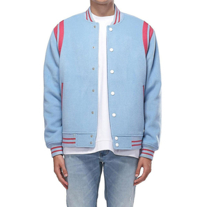 เสื้อแจ็คเก็ตวาร์ซิตี้ผู้ชาย สีแดงอมน้ำตาล แขนเสื้อสีครีม ปักตัวอักษร S สไตล์พรีปปี้ ปกเสื้อพับได้ ทรงปกติ ใส่ได้ในฤดูใบไม้ร่วง - Product Image 2