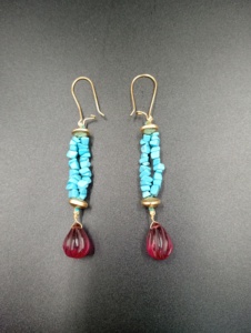 Boucles d'oreilles pendantes en or plaqué Amaira Jewels avec perles rouges en forme de goutte d'eau, nœud classique, bijoux de mariage pour femmes - Product Image 6
