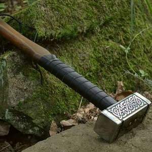 Nouveau marteau viking artisanal personnalisé, marteau de Thor nordique, acier forgé, marteau viking Mjolnir, marteau médiéval, cadeau de collection, manche en bois de frêne - Product Image 2
