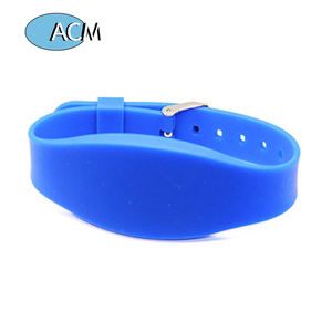 Bracelet <span class=keywords><strong>de</strong></span> contrôle d'accès en silicone RFID 1K classique, paiement sans argent liquide, personnalisable (LOGO/Couleur/Codes QR) - <span class=keywords><strong>Prix</strong></span> usine - Product Image 3