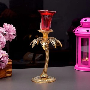 Porte-bougie pilier en aluminium/fer, fait main, écologique, en forme de lune dorée, avec motif de volutes courbes, noir - Product Image 3