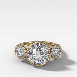 Bague de fiançailles en or massif 10K 14K 18K avec trois diamants ronds de laboratoire de 3 carats, sertie clos, pour demande en mariage, fabrication de bijoux - Product Image 1