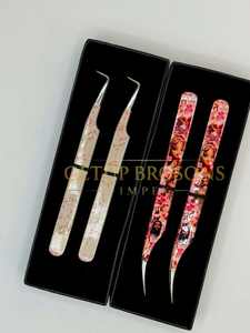 Extensiones de pestañas de volumen con revestimiento de papel de verano de 10 mm, antiestáticas, antimagnéticas, de acero inoxidable, con forma de botín de 90 grados para muñecas Brat. - Product Image 5