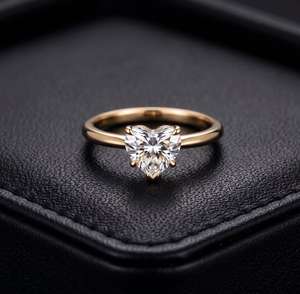 Bague de fiançailles en diamant de laboratoire taille cœur 1 carat, or jaune 10K, solitaire, plaqué rhodium, classique, pour femme, certifiée IGI - Product Image 2