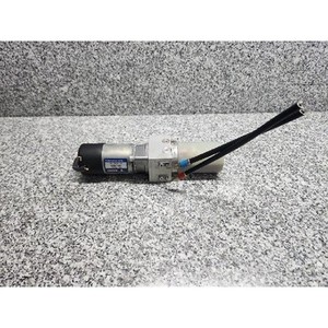 ECU และโมดูลคอมพิวเตอร์มือสองสำหรับรถยนต์ S-class รุ่น 2218000148 - Product Image 1