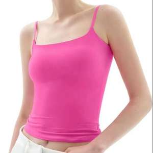 Brassière de sport respirante de haute qualité pour femme, débardeur de yoga sans dos tendance pour l'entraînement et le yoga - Product Image 1