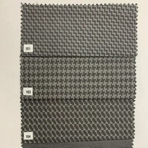 ผ้าเชิ้ตโพลีเอสเตอร์พรีเมียมผสมฝ้าย 100% ลายแบล็คเบอร์รี่ ด็อบบี้ สำหรับเสื้อเชิ้ตเด็กผู้หญิงสำหรับกิจกรรมกลางแจ้ง คุณภาพส่งออก ขายส่ง - Product Image 1