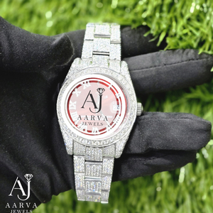 Montre de luxe à cadran rose, diamants, quartz, analogique, en acier inoxydable, bracelet argenté, fermoir caché, affichage de la date, style habillé - Product Image 1