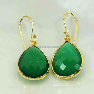 Boucles d'oreilles pendantes en argent sterling 925 plaqué or avec pierre précieuse en onyx vert en forme de poire, cadeaux bohèmes pour femmes, pour mariage ou anniversaire - Product Image 3