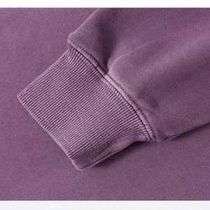 เสื้อสเวตเชิ้ตผู้ชายสไตล์วินเทจ ล้างสีแบบแอซิดวอช ผ้าฝ้าย คอกลม ขนแกะปักลายเรียบง่าย สำหรับฤดูหนาว ผลิตในปากีสถาน คุณภาพสูง รับผลิตแบบ OEM ของใหม่ - Product Image 5