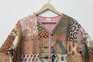 Chaqueta Acolchada de Algodón para Mujer, Estilo Kimono Abierto por Delante, con Ribete a Rayas, Chaqueta Acolchada Hecha a Mano con Borde Crudo, Estilo Boho, Nuevo Estilo - Product Image 5