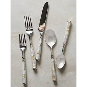 Ensemble de cuillères et fourchettes à salade en acier inoxydable faites à la main avec des poignées élégantes incrustées de mosaïque de nacre véritable - Product Image 2