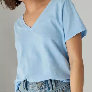 Camiseta Clásica de Algodón Orgánico con Cuello en V para Mujer, Bordada, de Manga Corta, Lavable y Transpirable, Venta al Por Mayor de Fábrica - Product Image 5