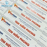 Service de fabrication d'étiquettes personnalisées OEM, impression d'autocollants professionnels, usine directe, service de sourcing au Vietnam