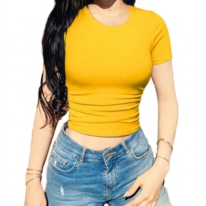 Top Corto sin Costuras con Volantes para Mujer, Manga Corta, Corte Ajustado, Ropa Deportiva para Yoga y Ejercicio - Product Image 2
