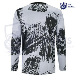 เสื้อซับลิเมชั่นผู้ชายทรงเข้ารูประบายอากาศได้ดี คุณภาพสูง บริการดีที่สุด ราคาขายส่ง รับสกรีนโลโก้ตามสั่ง สำหรับชุดออกกำลังกาย - Product Image 2