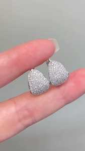 Boucles d'oreilles en diamant pour femmes - Product Image 3
