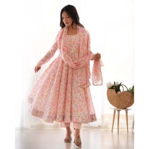 Hermoso Vestido Anarkali Talla XS con Estampado Floral para Fiestas - Product Image 6