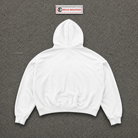 Sweat à capuche zippé blanc avec motif cœur rouge, style vintage streetwear, coupe oversize, unisexe, mode urbaine décontractée, automne