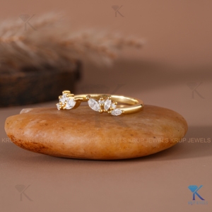 Anillo Abierto de Oro Macizo con Diamante Cultivado en Laboratorio, Diseño Floral Clásico Vintage, Joyería Fina Hecha a Medida para Mujer, Regalo de Aniversario o Fiesta - Product Image 2