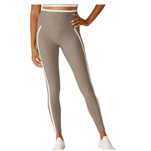Leggings de Yoga para Mujer de Material Elástico de Alto Rendimiento, Silueta Estilizada, Ajuste Cómodo, Ideal para Entrenamiento de Yoga - Product Image 4