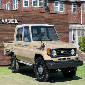 Toyota Land Cruiser 4x4 Doble Cabina, Nueva, Volante a la Derecha/Izquierda, Asientos de Cuero Traseros para Land Cruiser - Product Image 2