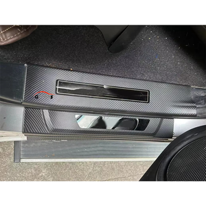 Plaque <span class=keywords><strong>de</strong></span> <span class=keywords><strong>seuil</strong></span> <span class=keywords><strong>de</strong></span> <span class=keywords><strong>porte</strong></span> interne en gros pour Fortuner 2016-2023, ABS couleur carbone, pédale <span class=keywords><strong>de</strong></span> bienvenue, accessoires <span class=keywords><strong>de</strong></span> garniture automobile - Product Image 3