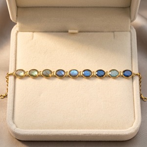 MOKU JEWELLERY สร้อยข้อมือเทนนิสหินออนิกซ์ธรรมชาติ ชุบทอง ประดับขอบรูปไข่ งานแฮนด์เมด ปรับขนาดได้ ของขวัญสไตล์คริสเตียนทันสมัย ใส่ได้ทุกวัน - Product Image 4