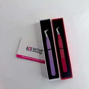 Pince à cils professionnelle en acier inoxydable de qualité supérieure, revêtement poudré violet et rouge, pour volume russe, marque privée - Product Image 5