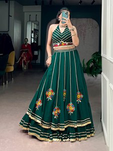 Último Modelo de Lehenga Choli Tradicional para Boda, Tela Ligera con Capas, Corte Amplio, Blusa Elegante para Mujer, Ajuste Delgado, Largo hasta el Suelo - Product Image 4