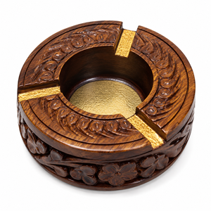Cendrier en bois |   Cendrier à cigarettes artisanal |   Plateau décoratif pour fumeurs |   Accessoire de salon de fumeurs en bois sculpté, classique, pour table - Product Image 1