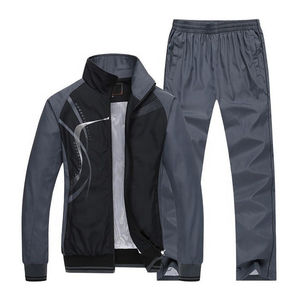 Conjunto de chándales deportivos de invierno personalizados para hombre 2026 al por mayor, ropa deportiva personalizable con cremallera de cuarto, ropa de entrenamiento estampada, 100% forro polar - Product Image 4